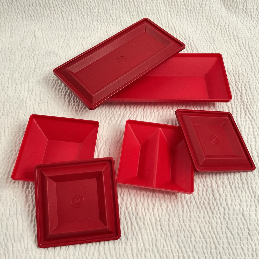 Tupperware Get Together Party Set - Picture 3 of 8